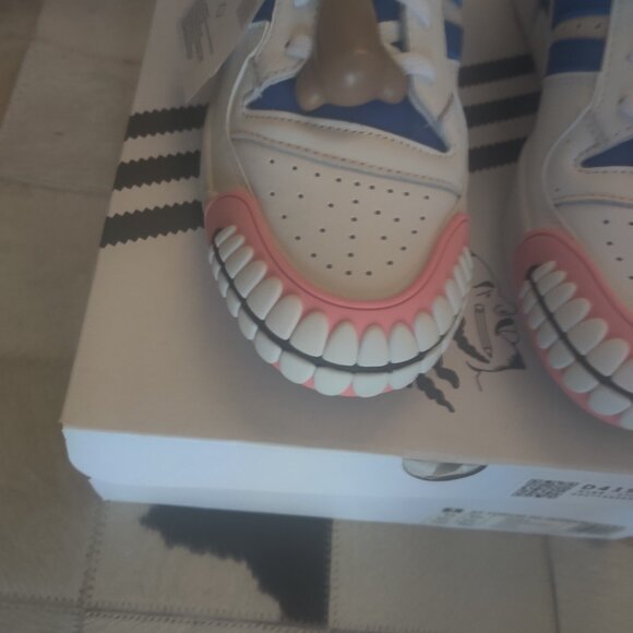 Adidas KERWIN FROST sneakers size 11 M 13 W New - Picture 7 of 9